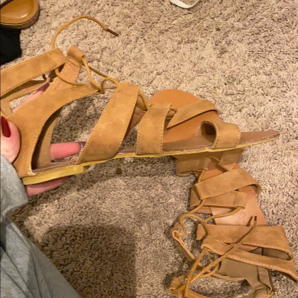 lace up sandals